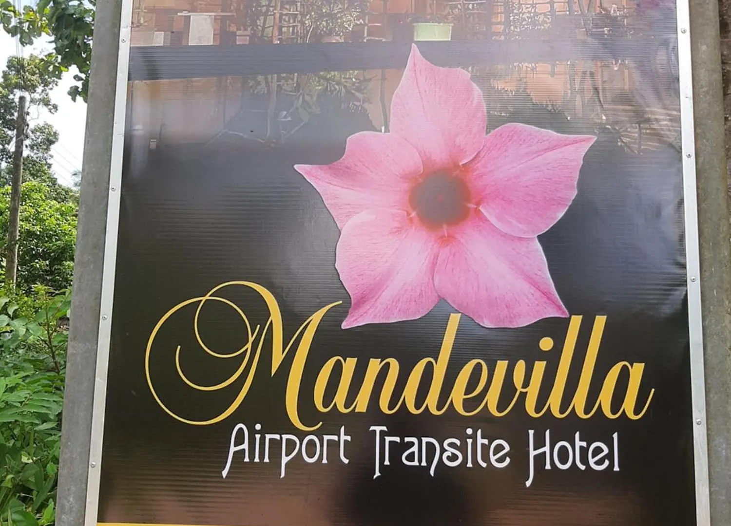 ***  Mandevilla Airport Transit Hotel Negombo Sri Lanka